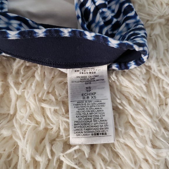 GapFit Low Impact Sports Bra - Picture 4 of 4